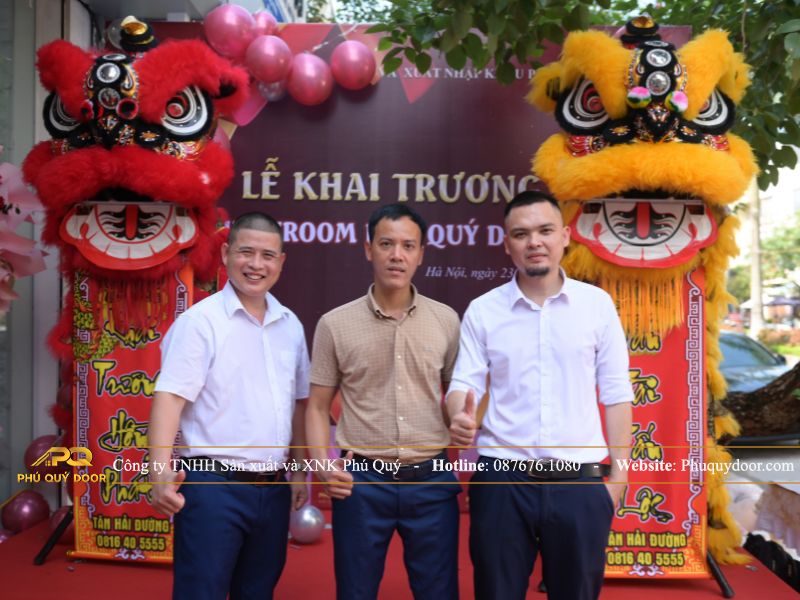 Lễ khai trương Showroom Phú Quý Door – Phân phối Cửa Thép Nhập Khẩu